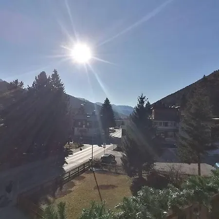 Apartamento Haus Albertihof: 3-zimmer-wohnung An Top-lage In Davos-platz *