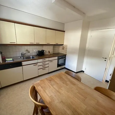 Haus Albertihof: 3-zimmer-wohnung An Top-lage In Davos-platz Lejlighed