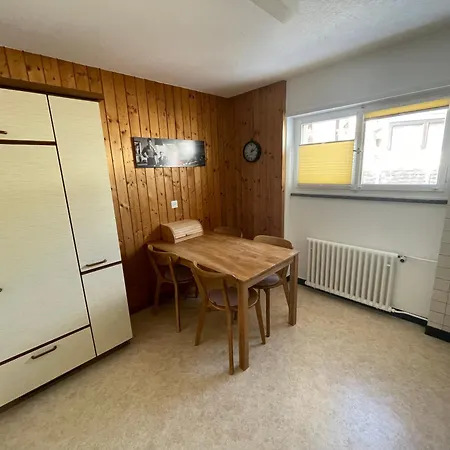Haus Albertihof: 3-zimmer-wohnung An Top-lage In Davos-platz Lejlighed *